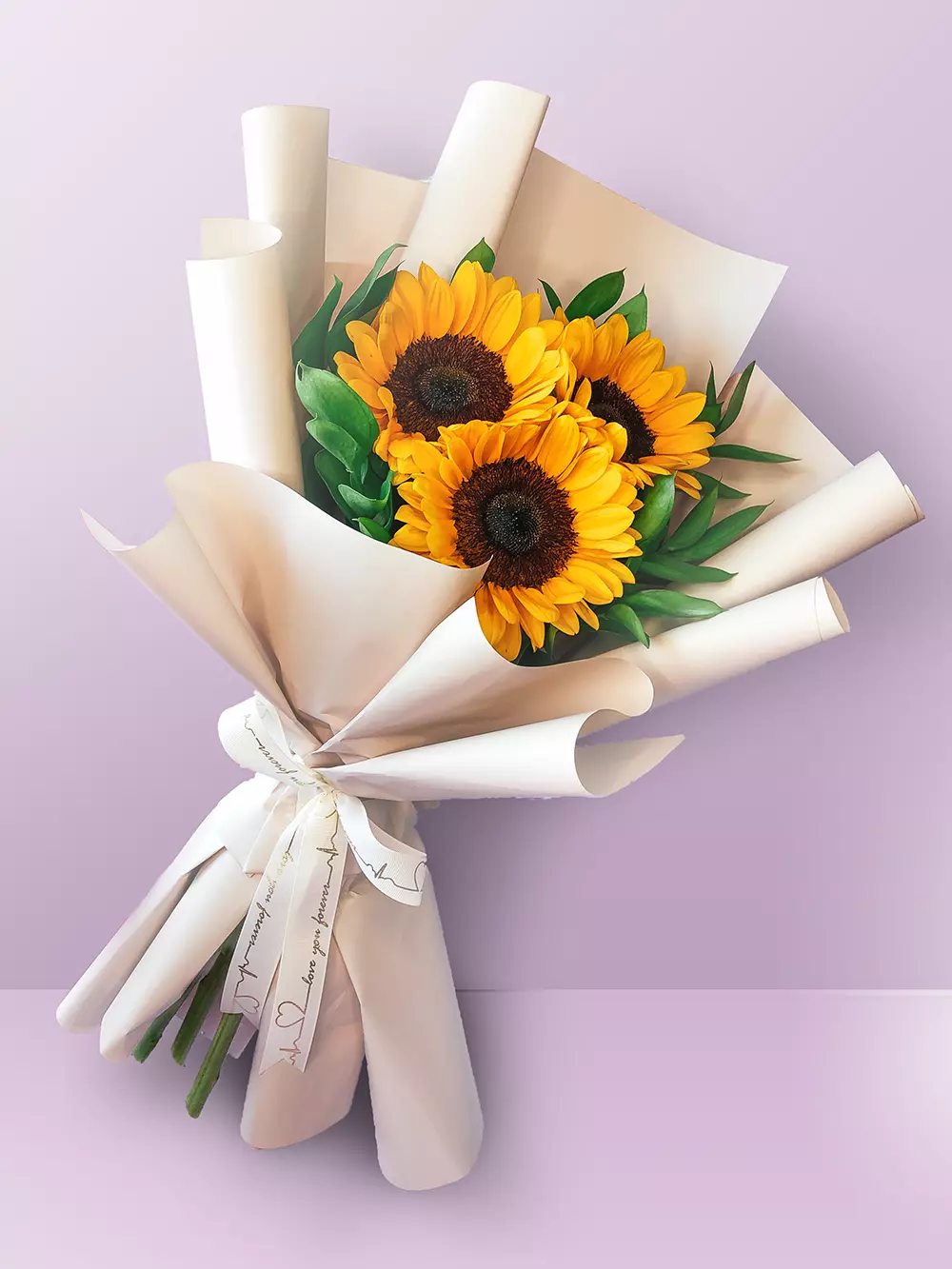 ramo 3 girasoles solo.webp ramo 3 girasoles solo.webp